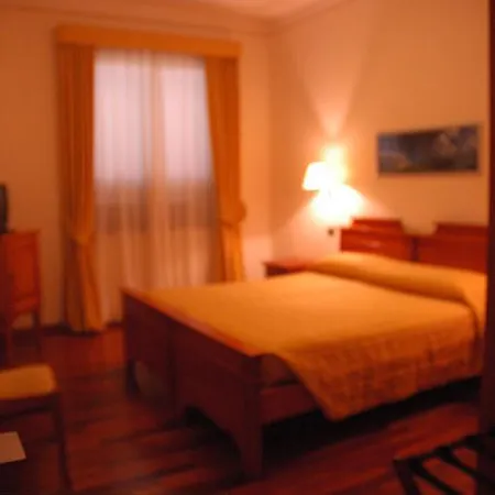 Hotell Rutiliano 3*